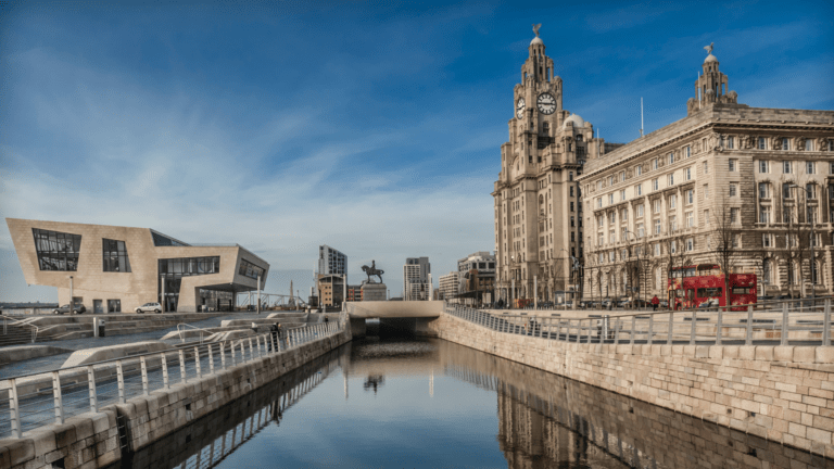 Bringing Contactless EMV to UK Rail: Littlepay Powers Merseyrail’s New Open-Loop System